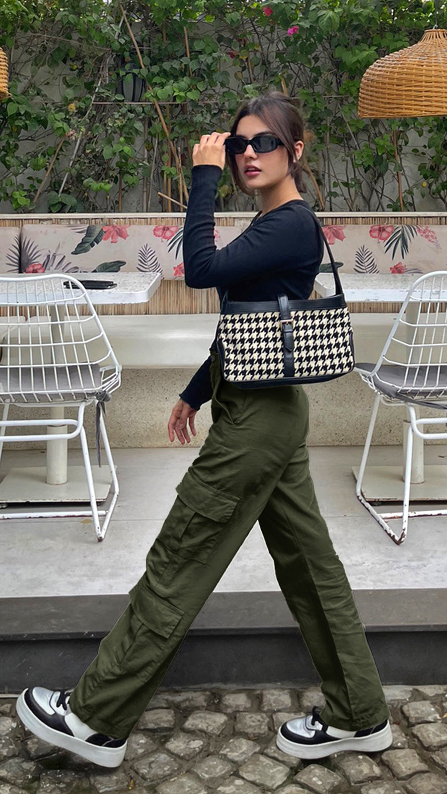 Weave Wardrobe Urban Edge Green Cargo Pants | Woman Weave Wardrobe couragevol2 new arrival sale womensall womenscargopants